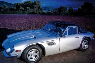 TVR-3000-M--handcrafted-Sportscar-made-in-England